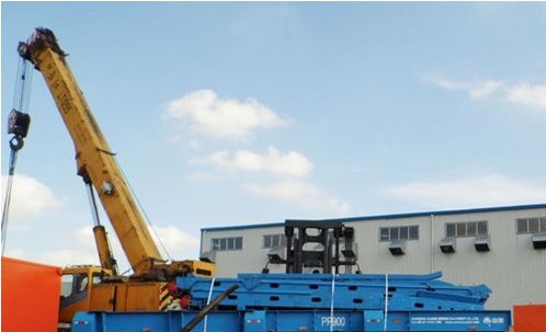 移動(dòng)破碎機(jī)設(shè)備裝箱|圓錐破碎機(jī)設(shè)備